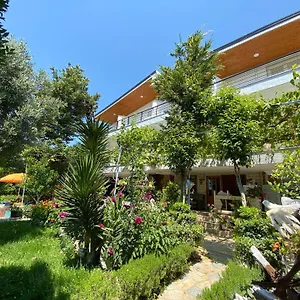 bellavista-villa.albaniahotels.org/